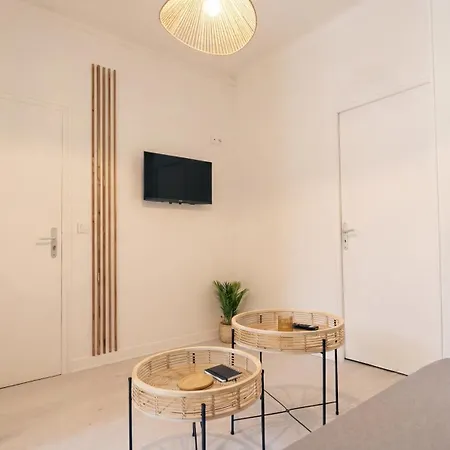 Apartment Verdant Oasis - Proche Du Centre - Wifi Gratuit - Parking A Proximite