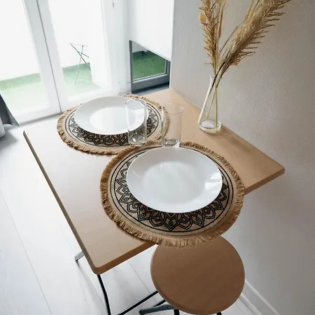 Апартаменты Verdant Oasis - Proche Du Centre - Wifi Gratuit - Parking A Proximite