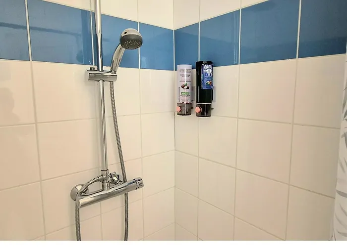 Verdant Oasis - Proche Du Centre - Wifi Gratuit - Parking A Proximite *