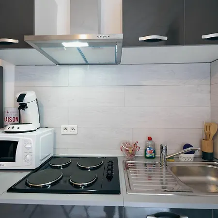 Verdant Oasis - Proche Du Centre - Wifi Gratuit - Parking A Proximite Apartman Lourdes